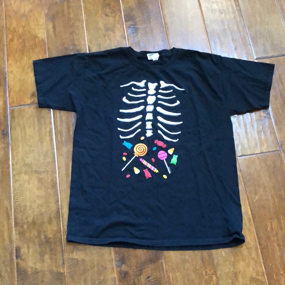 Youth Large Boys Girls Black Halloween Candy Tee Shirt Top